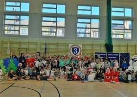 Mikołajkowe Międzyszkolne Zawody Sportowe w Sp 3